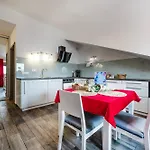 Perugia Moxy Cracow Parking Gratis